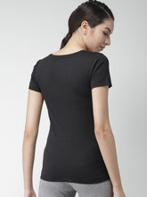 Charger l'image dans la galerie, Women T-shirt
